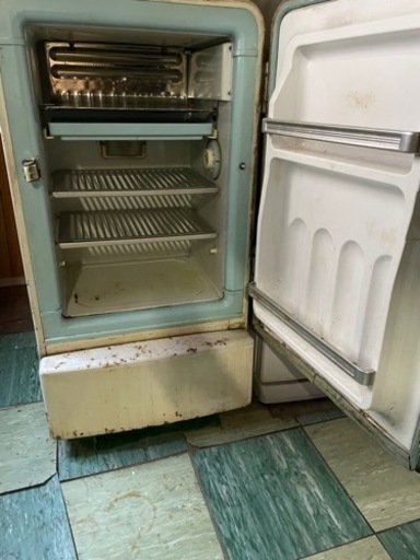東芝電気冷蔵庫昭和レトロ (fuji50) 野町のその他の中古あげます・譲り
