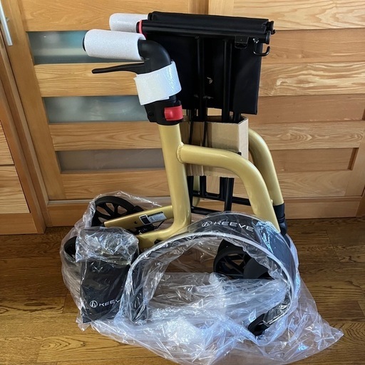 新品・未使用】KEEVE 高齢者用 歩行器 KV-R002 ゴールド (Fiky) 本八幡