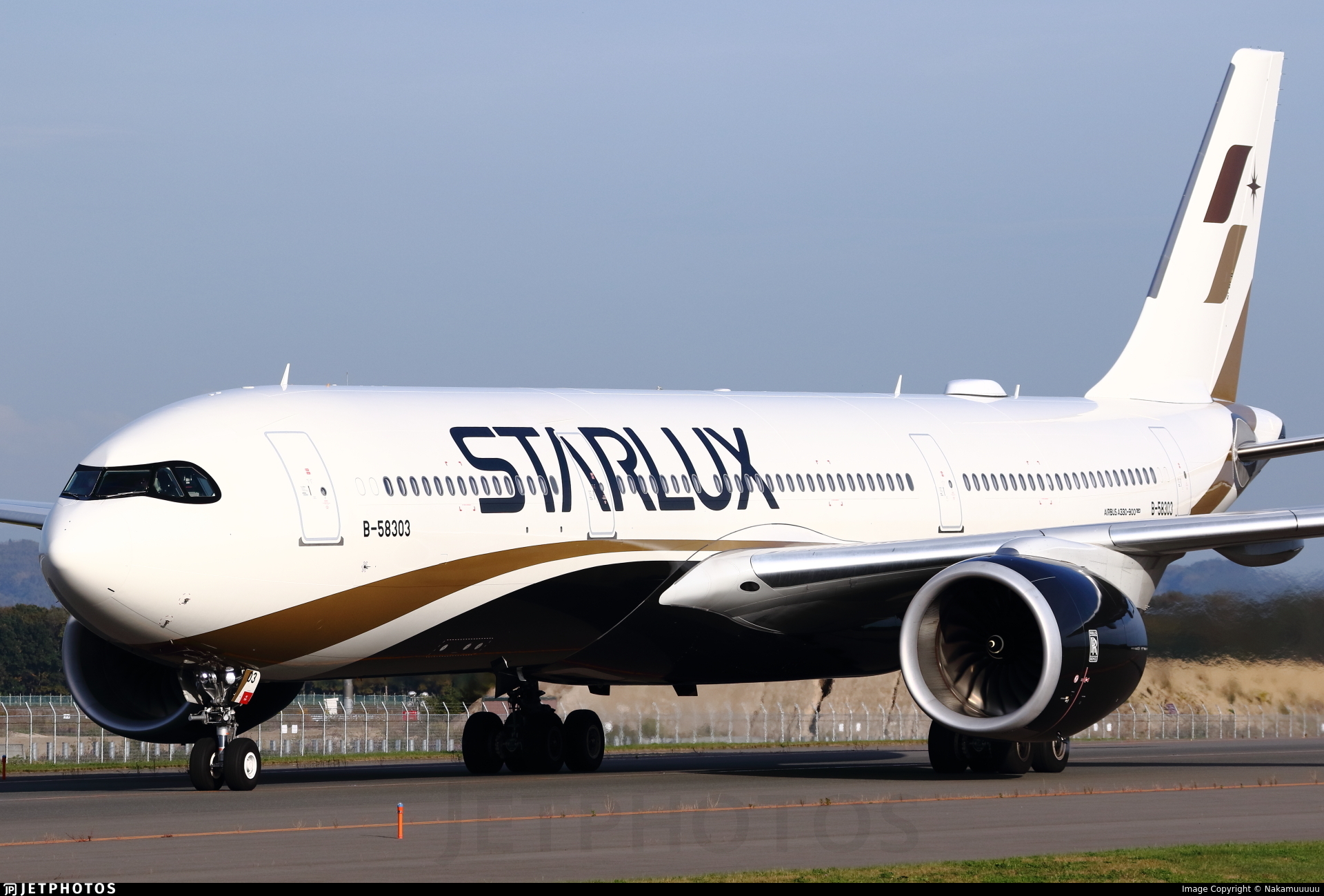 B-58303 | Airbus A330-941 | Starlux | Nakamuuuuu | JetPhotos