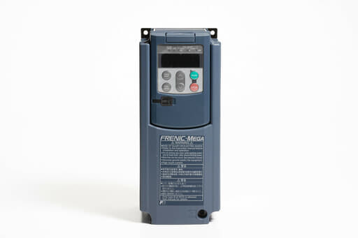 富士電機 インバータ FRN0.4G1S-2J (累積運転時間3385h) | 保守部品.com