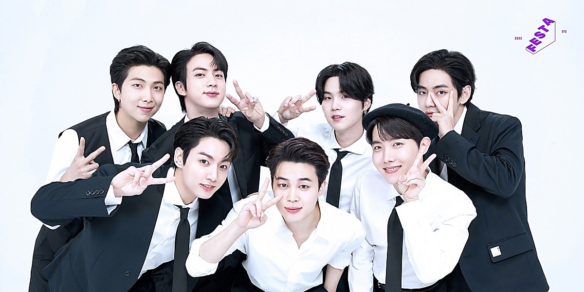 BTS（防弾少年団）、デビュー9周年を控えて家族写真を公開！今年も