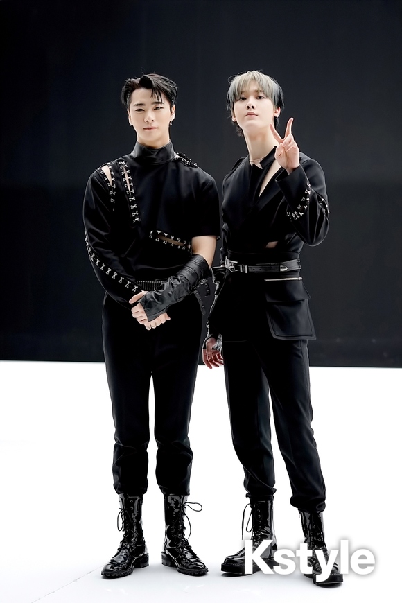 終了しました】ASTRO ムンビン＆ユンサナ直筆サイン入りチェキを3名様