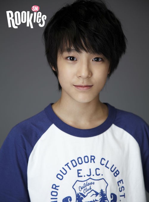 SM、練習生3人を公開…新しいスター予備軍ブランド「SMROOKIES」を