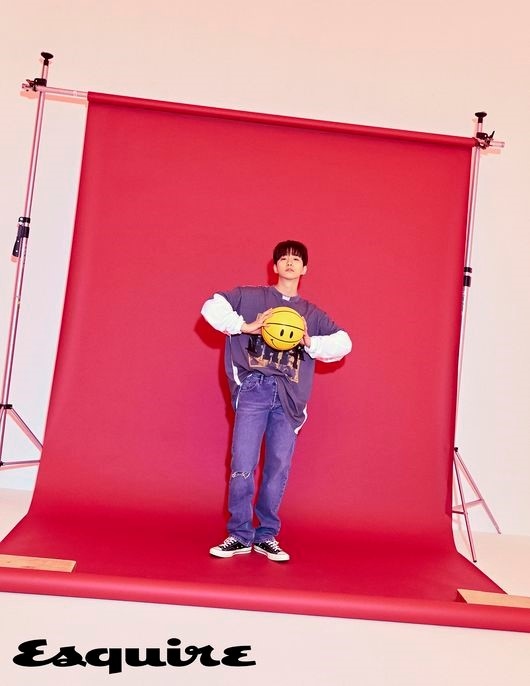 2PM ジュノ「デビュー10周年…簡単、当然なことではないと知った」 - Kstyle