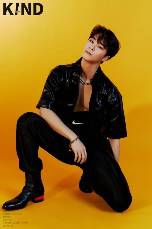 ASTRO ムンビン＆ユンサナ、中国雑誌で初めて表紙を飾る…多彩な