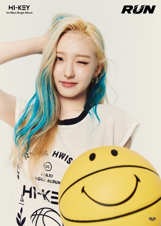 H1-KEY、新メンバーのフィソを公開…個人コンセプトフォトで魅力