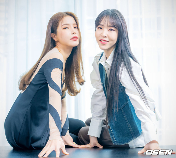 PHOTO】“ソラ＆ムンビョルのユニット”MAMAMOO+、インタビューで見せた