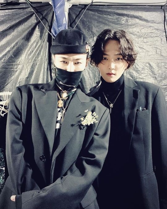 iKON ドンヒョク、BIGBANGのG-DRAGONと仲良しツーショットを公開…2人の