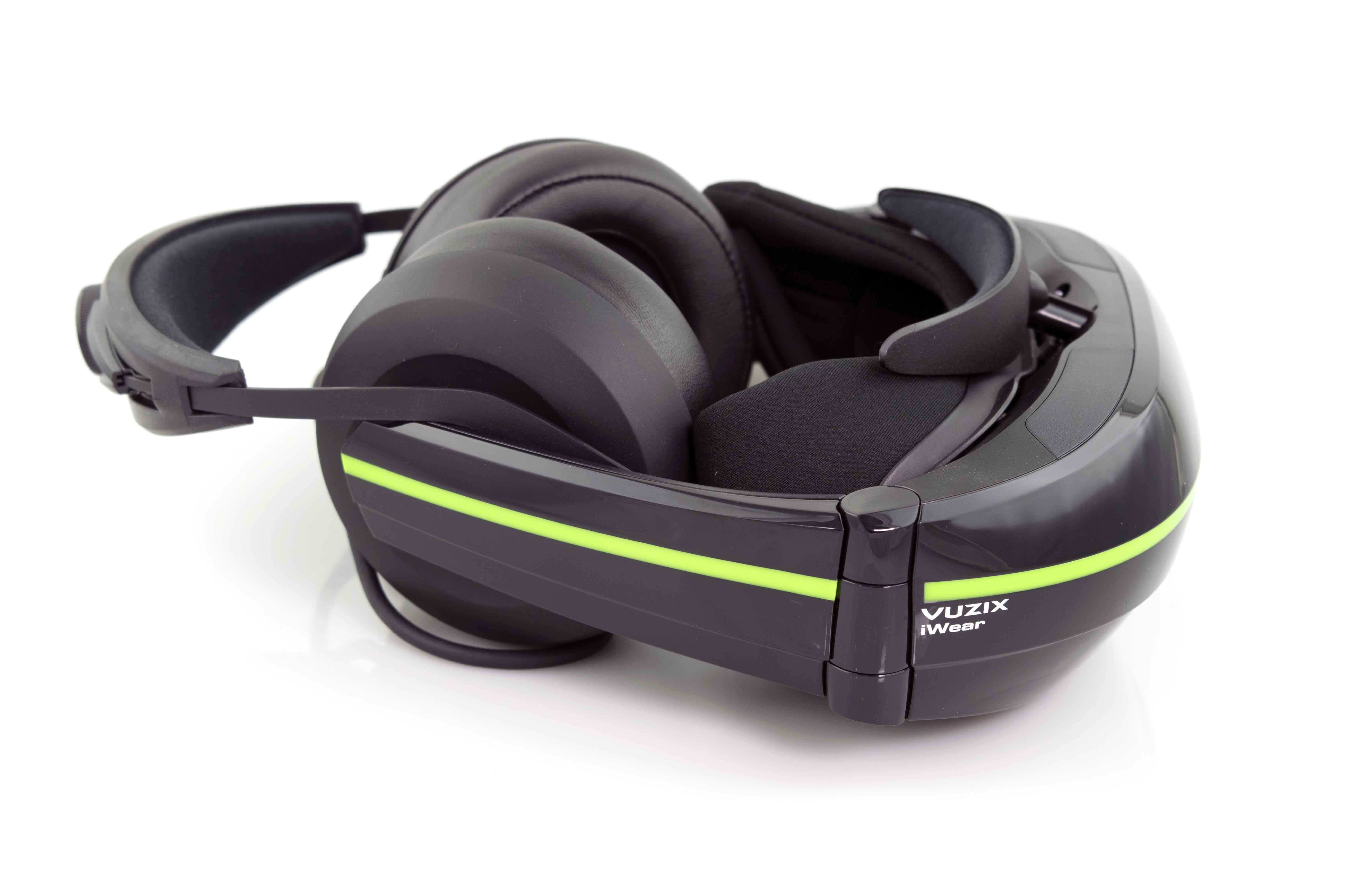 The Vuzix iWear VR HMD, Hands On: A Home Movie Theater On Your