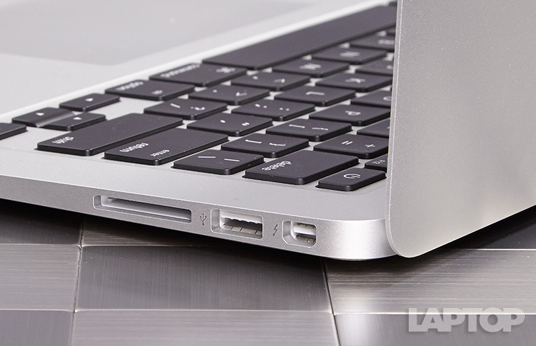 Apple MacBook Air (13-Inch, Early 2015) - Full Review and