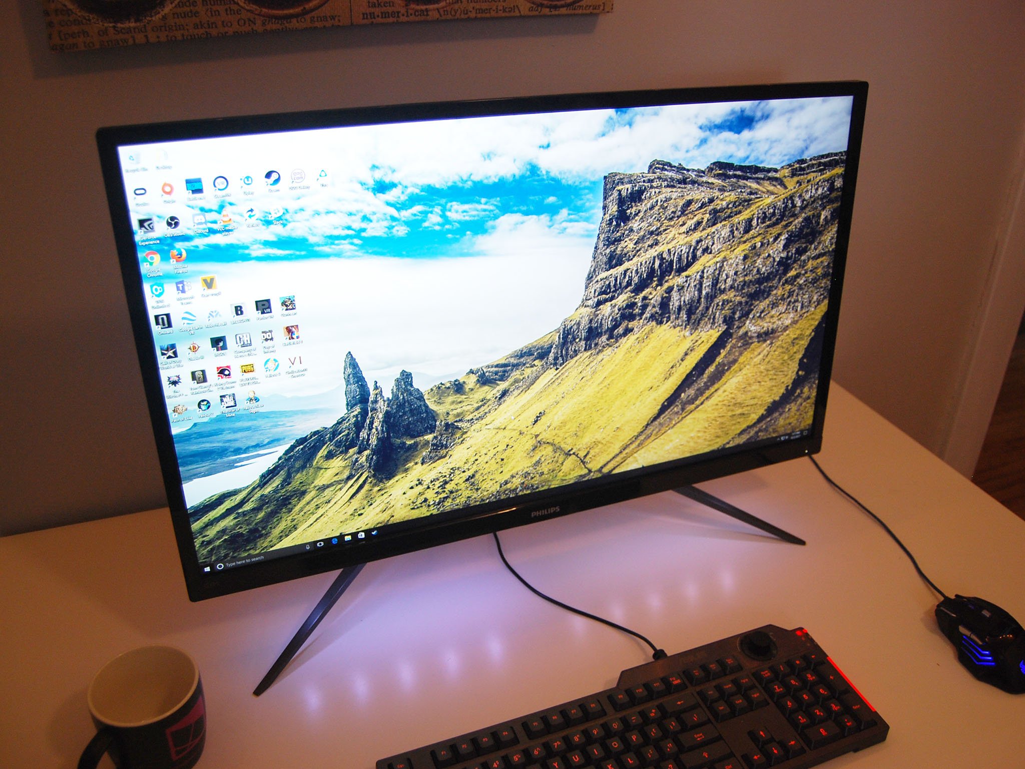 Philips Momentum 326M monitor review: Big, beautiful, and
