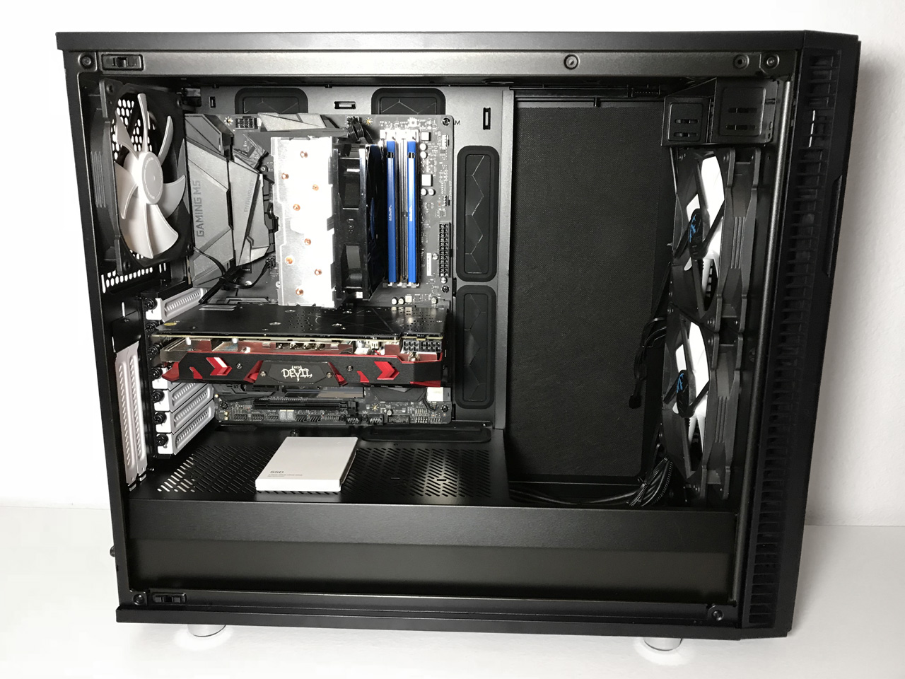 Fractal Design Define R6 Installation & Test Configuration