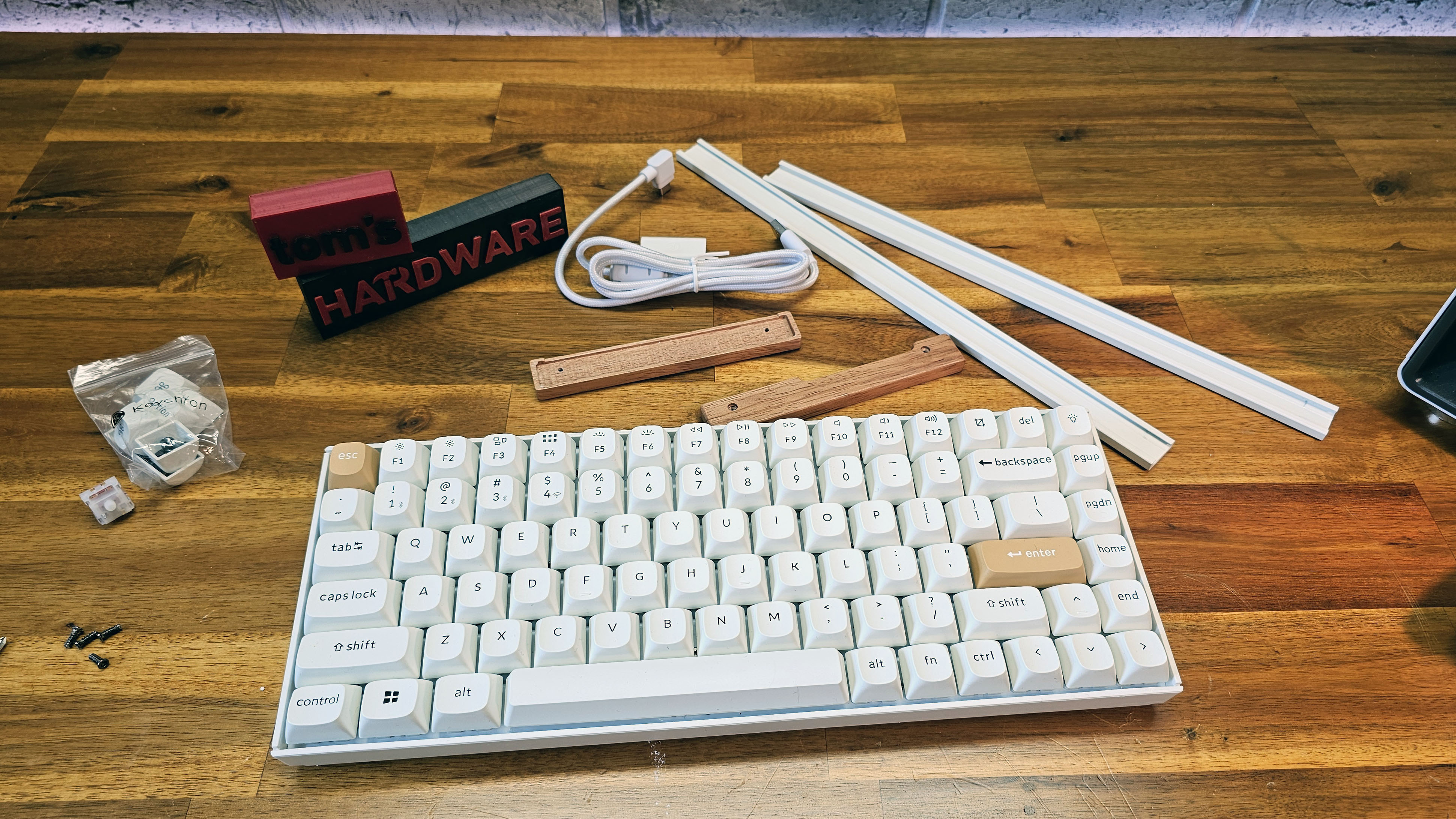 Keychron K2 HE Special Edition Review: Mid-Century Magnetic