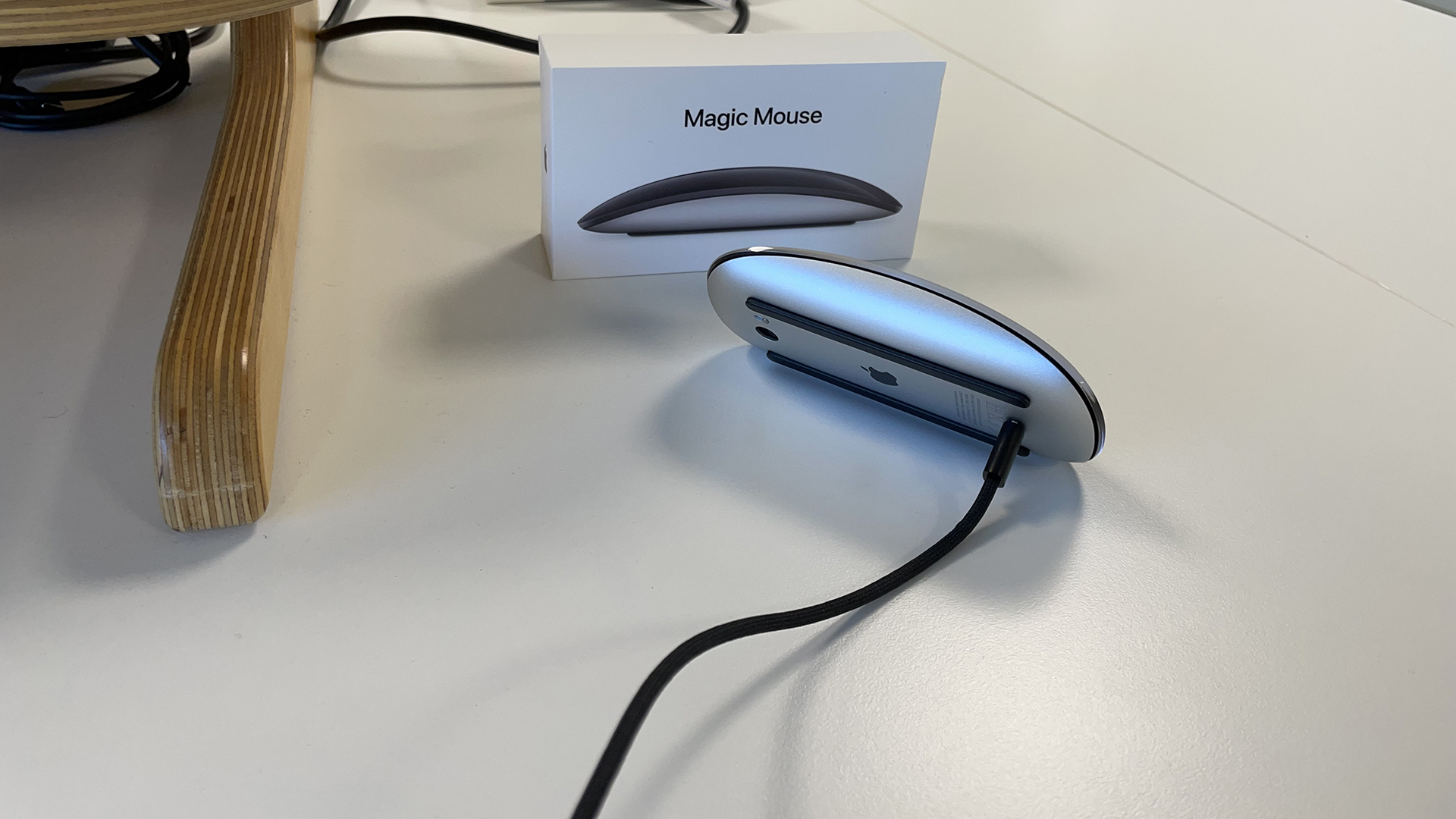 Apple Magic Mouse (2022): undeniably stylish, unforgivably