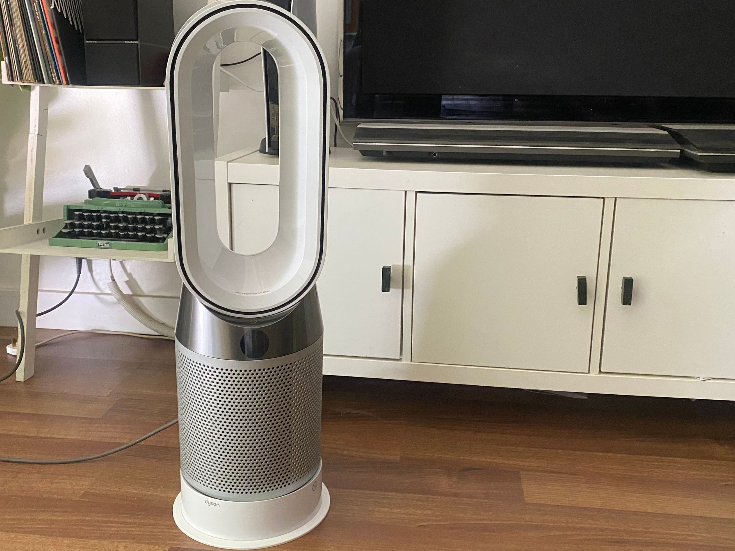Dyson Pure Hot + Cool HP04 review | Real Homes