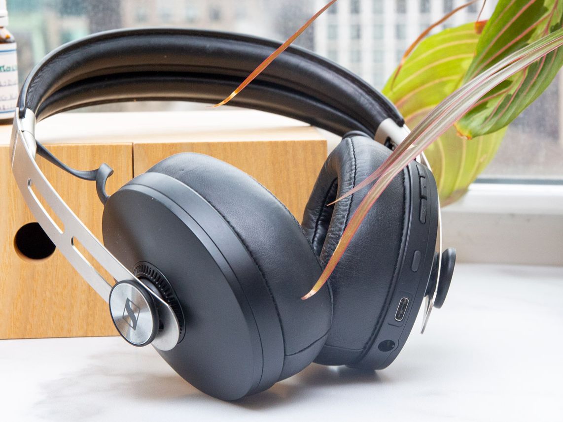Sennheiser Momentum 3 Wireless Headphones- Full Review | Laptop Mag