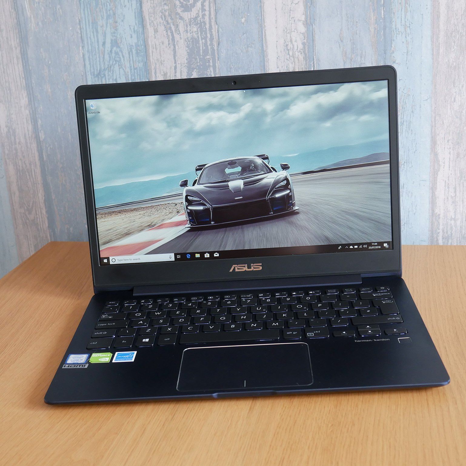 ASUS ZenBook UX331 [Review]: High performance, reasonably priced