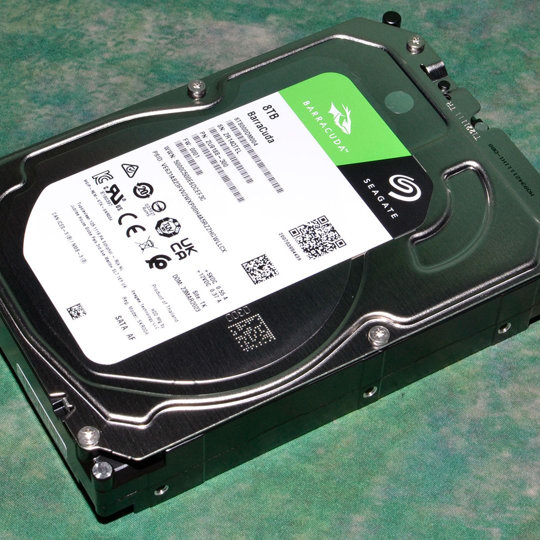 Seagate BarraCuda 8TB HDD Review: The SMR Slowdown | Tom's Hardware