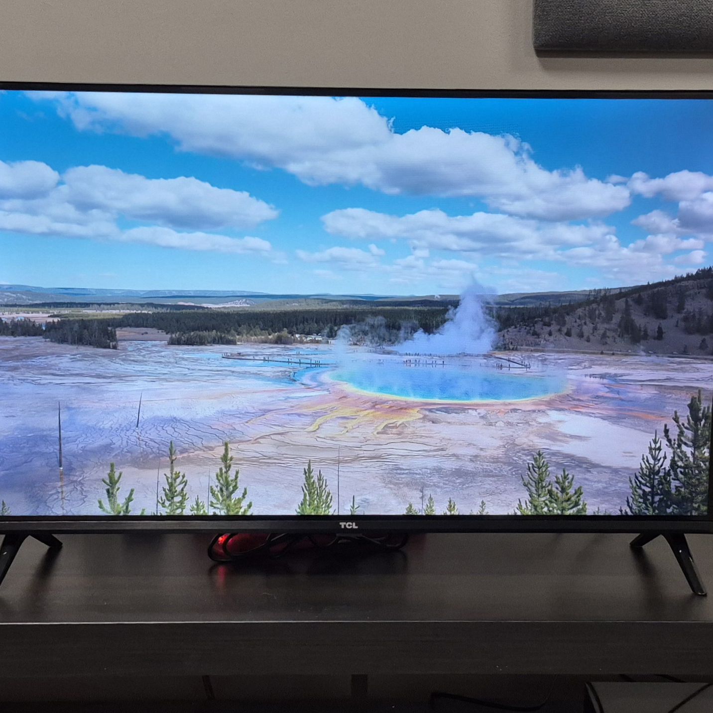 TCL 32S5400 review: a super-tempting cheap small TV, with some