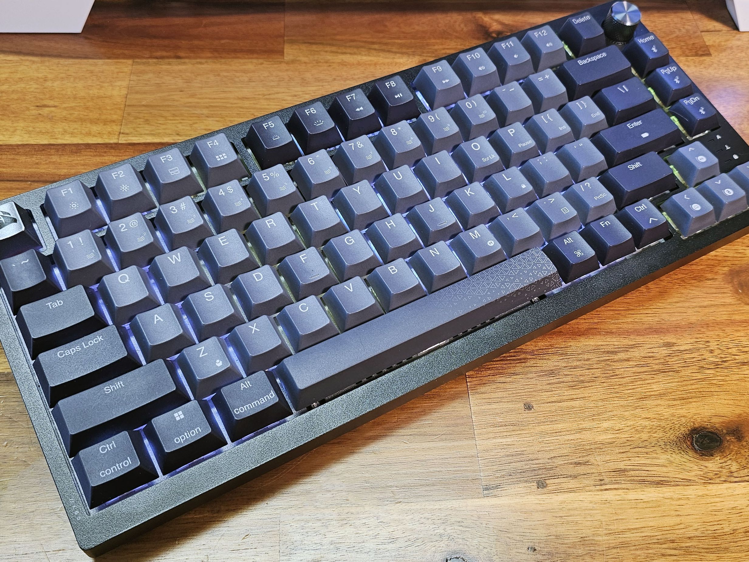 Corsair K65 Plus Wireless Keyboard Review: High-end value | Tom's