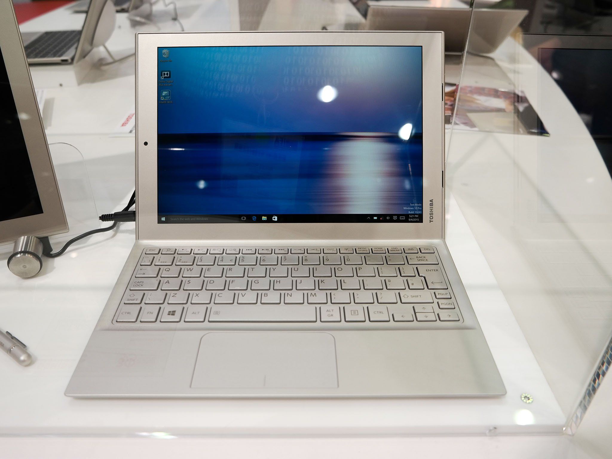 This is Toshiba's latest Windows 10 2-in-1, the Dynabook | Windows