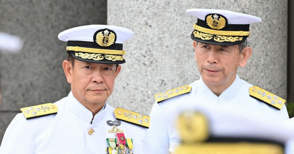 海上自衛隊：新たな海幕長に斎藤海将が就任 | 毎日新聞