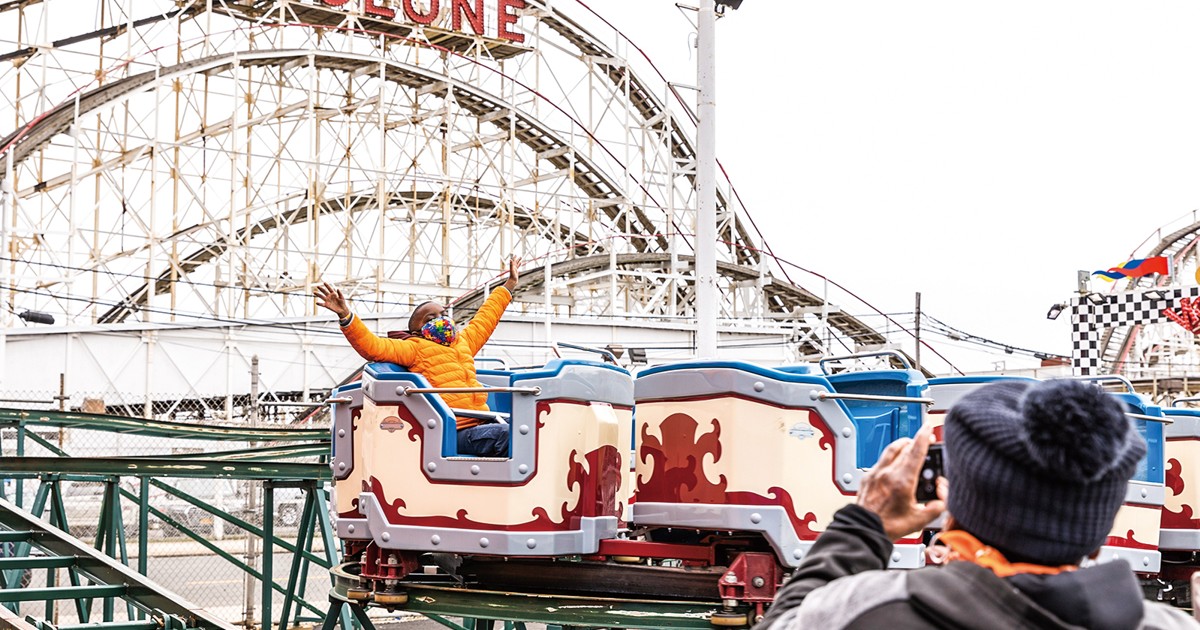 ワールドウオッチ：コニーアイランドにある米国最古の木製コースターが