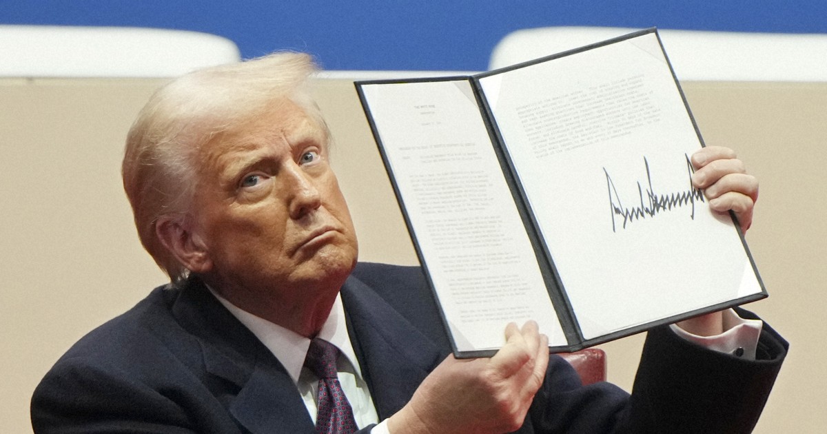 歴史の書き換え」狙うトランプ大統領 不法移民対策も本格化へ | 毎日新聞