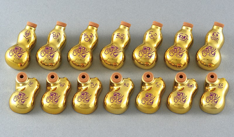 崎陽軒しょうゆ入れ「ひょうちゃん」誕生70周年で限定商品 金色も