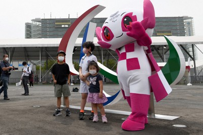 ソメイティ」、パラ開会式で出番なし 五輪ミライトワに続き | 毎日新聞