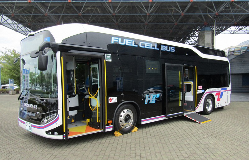 環境に優しく静か 水素で走る燃料電池バス運行へ 徳島で2台 | 毎日新聞