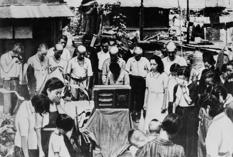 残像・戦争の記憶と記録：そこにいるはずのないカメラマン 残した