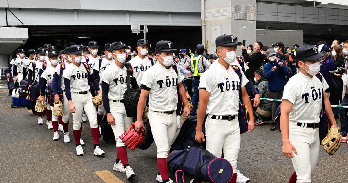 第94回選抜高校野球 大阪桐蔭、泥臭く 近江、下克上 いざ決勝 | 毎日新聞