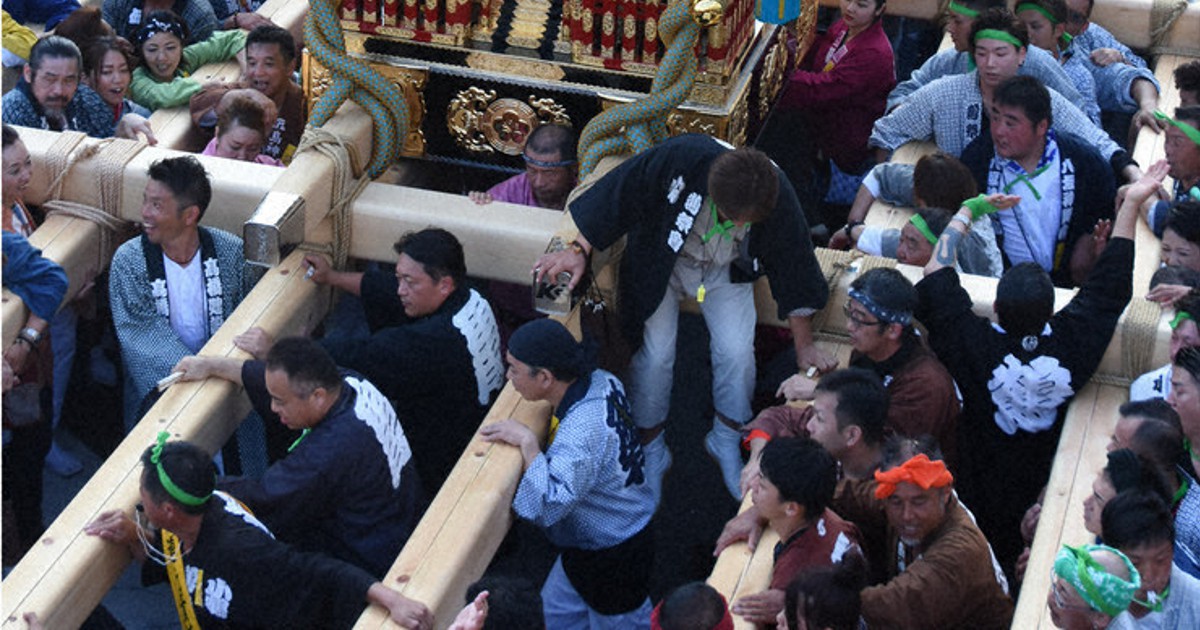 復活 日本一 黄金大神輿 復活 日本一 黄金大神輿 日本一の大神輿」復活