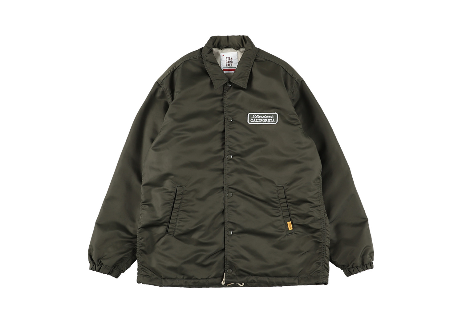 Standard Californiaが提案する大人のためのコーチジャケット