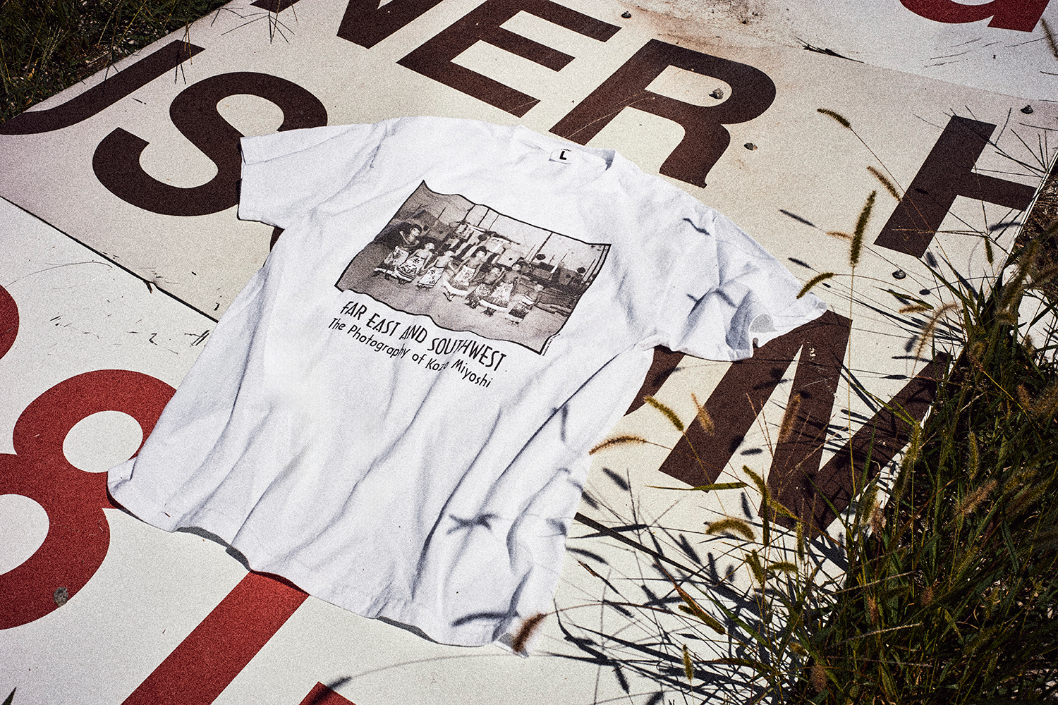 weberと三好耕三のコラボレーションTシャツ