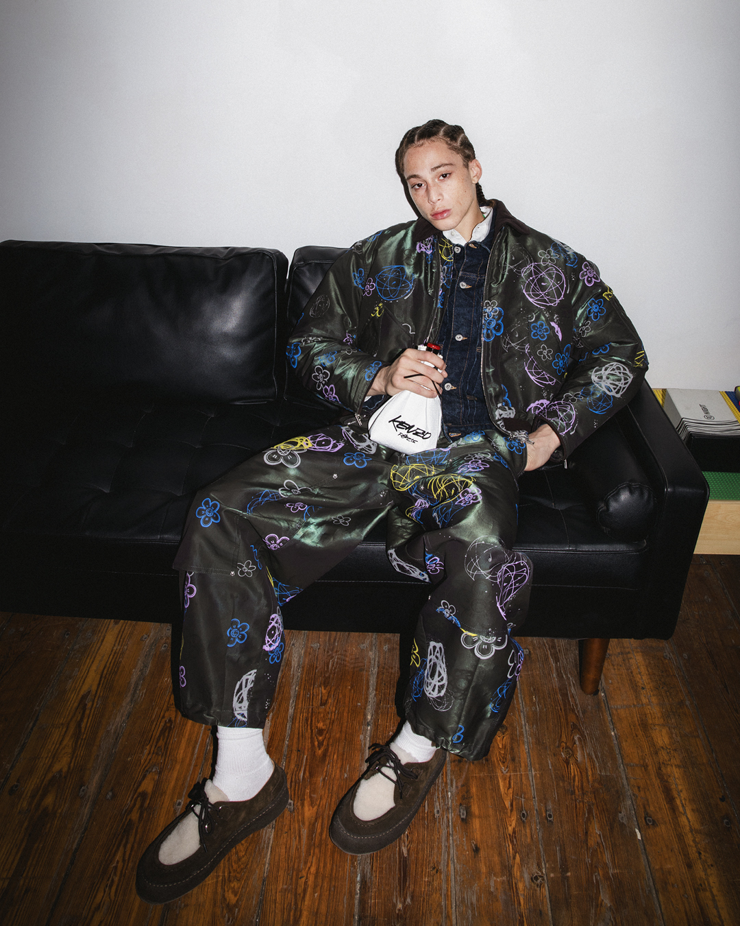 KENZOとFUTURA 2000によるコラボレーションアイテムが発売開始