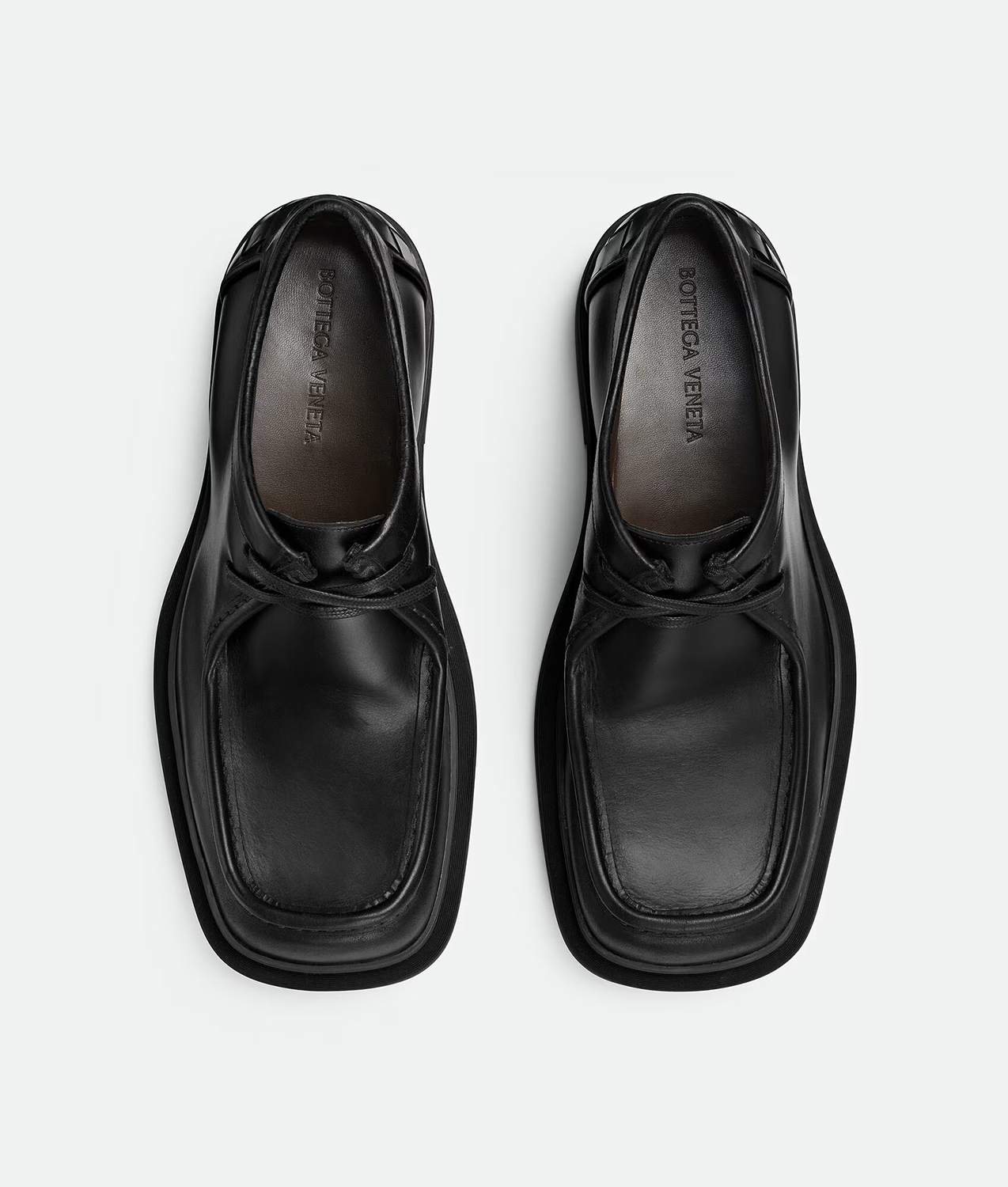 BOTTEGA VENETAの『BEN RACEUP SHOES』にダービータイプが仲間入り