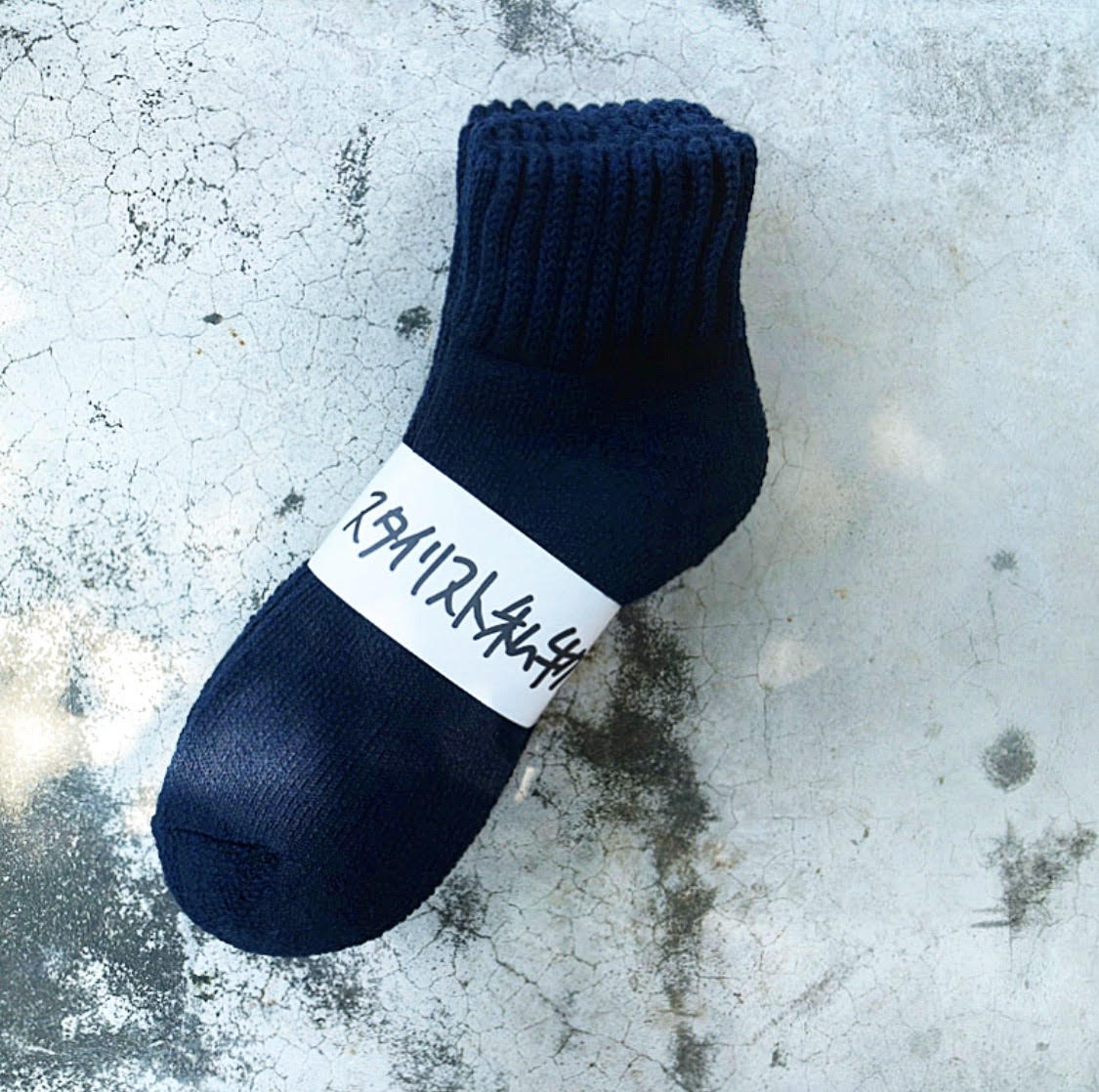 ユニバーサルプロダクツとスタイリスト私物の靴下が6月5日に再発売