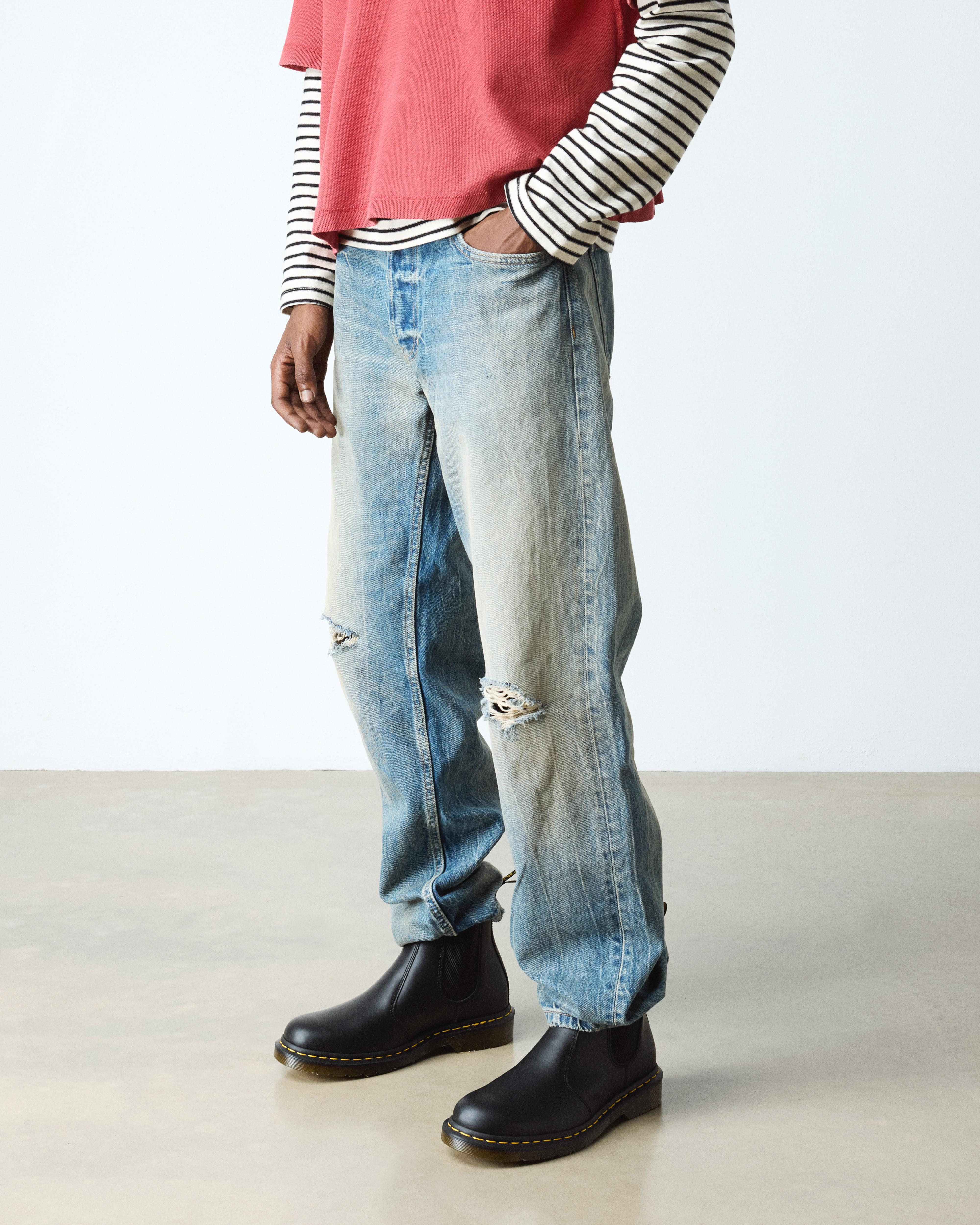 22227001.81.jpg?$medium$