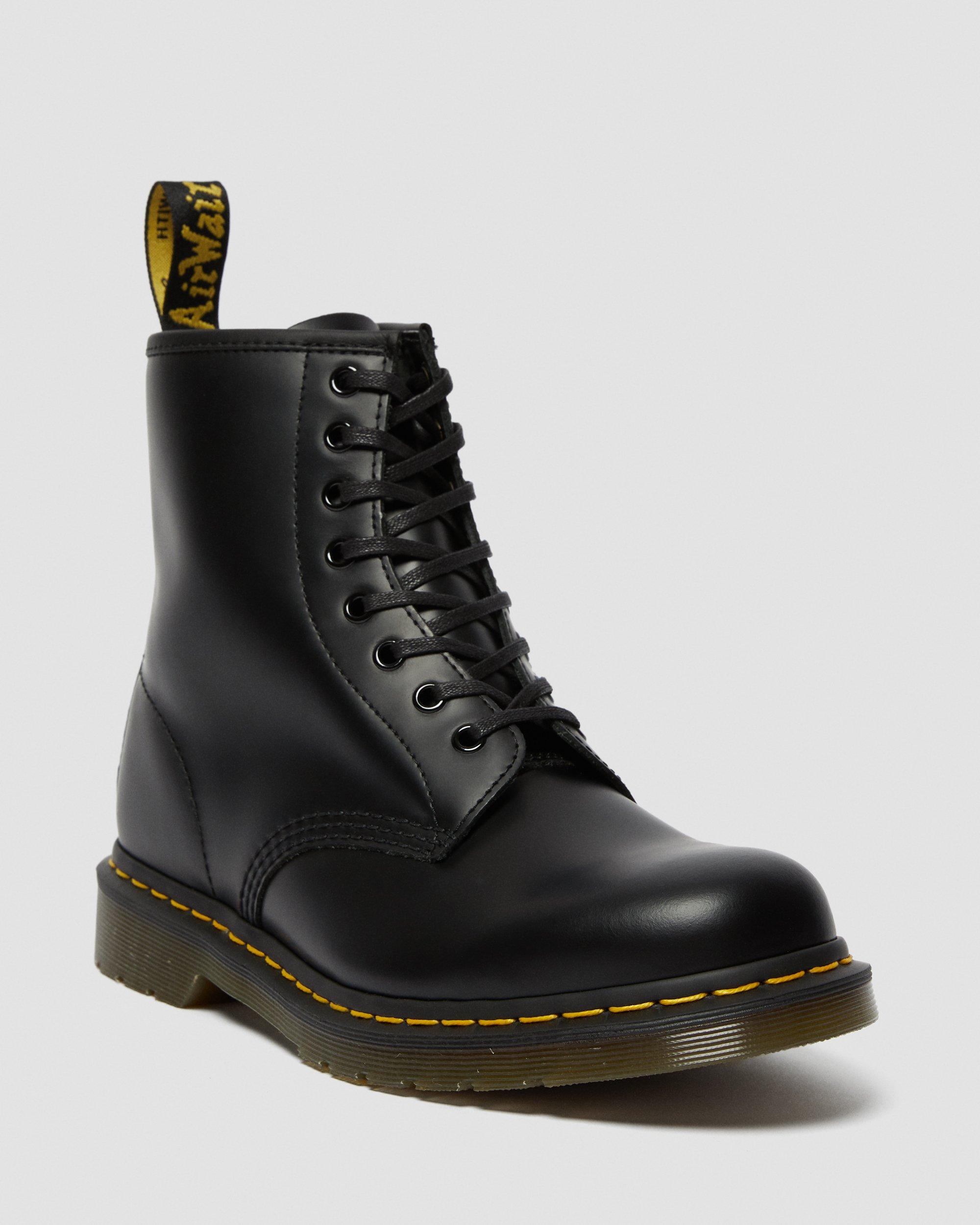 1460 Women's Faux Fur Lined Lace Up Boots in Black | Dr. Martens
