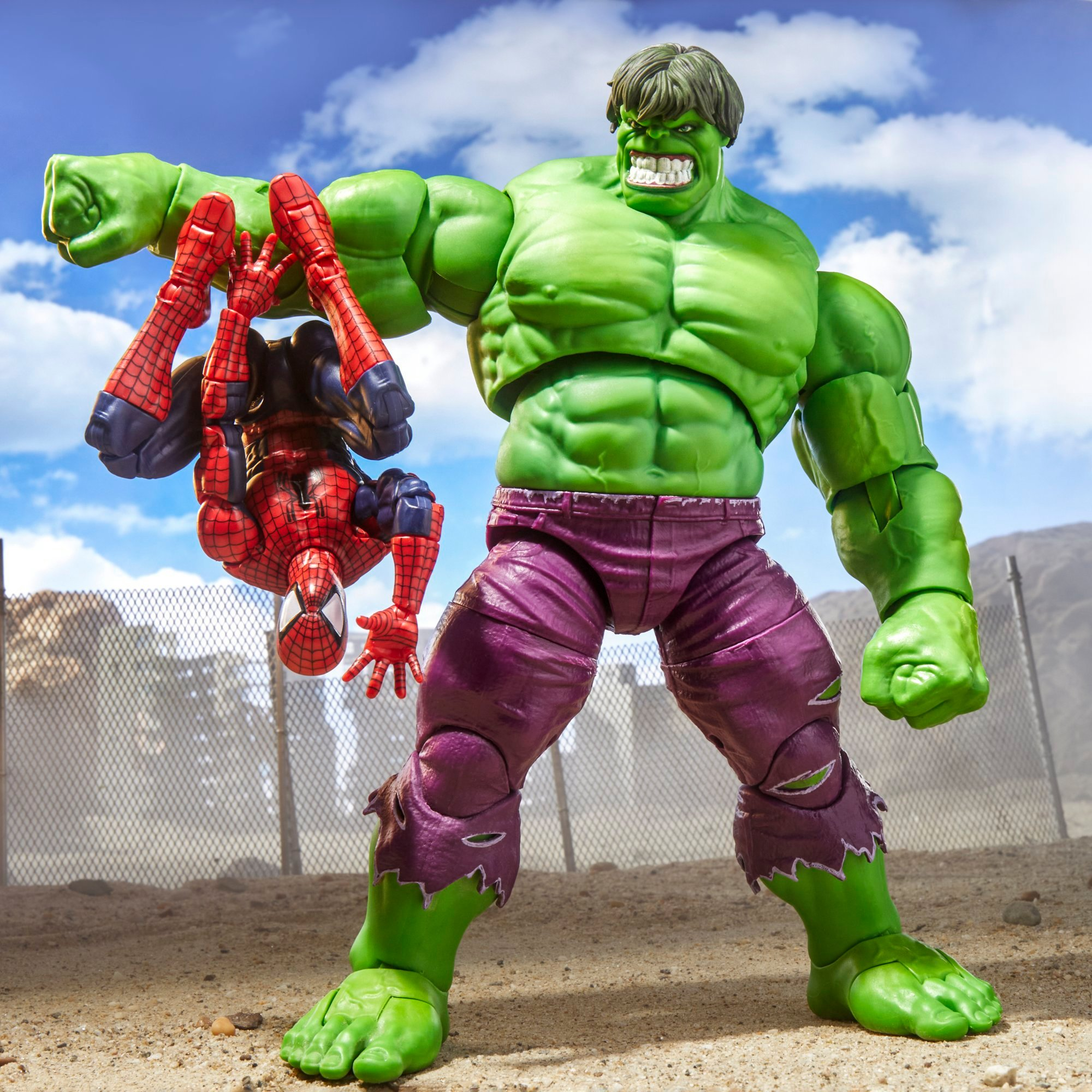 Marvel Legends Maximum Series Hulk Action Figure - Hasbro Pulse