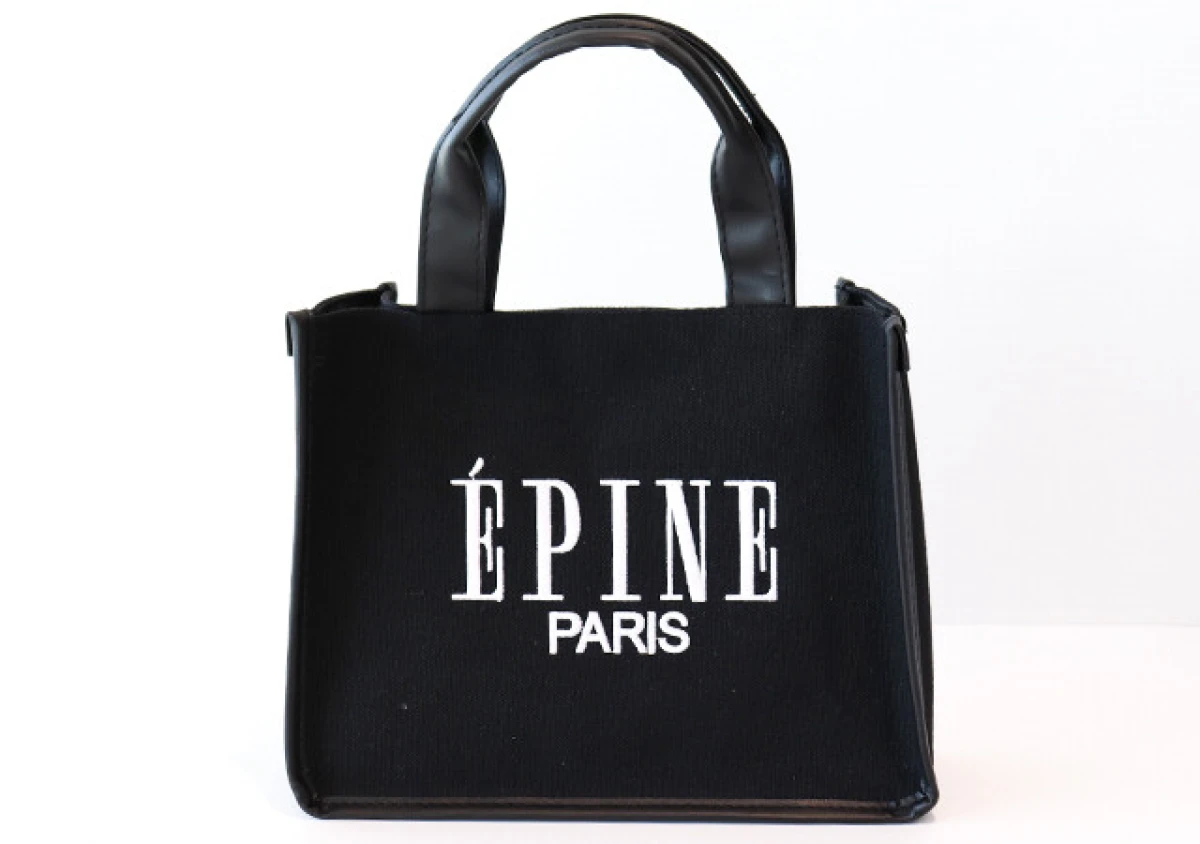 毎日バッグはこの付録に決まり♡モノトーンデザインがおしゃれ！人気