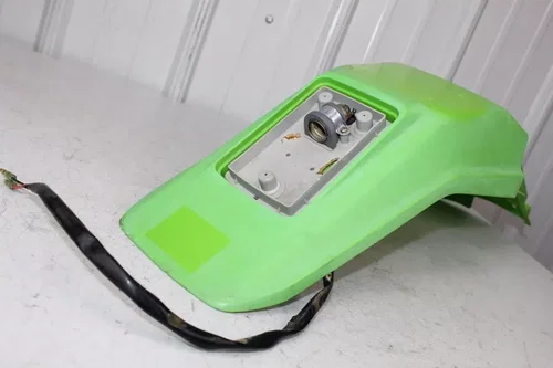 1995 - 2006 Kawasaki KDX200 OEM Rear Fender 35022-1306-6W KDX 200 220