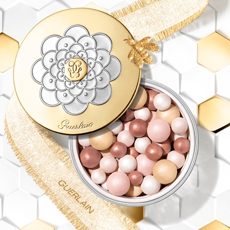 GUERLAIN Météorites Light Revealing Pearls of Powder Puderperlen