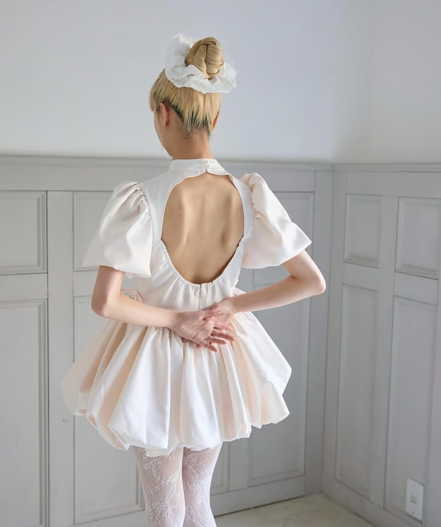 satin balloon peplum mini one-piece | ファッション通販サイト NUGU