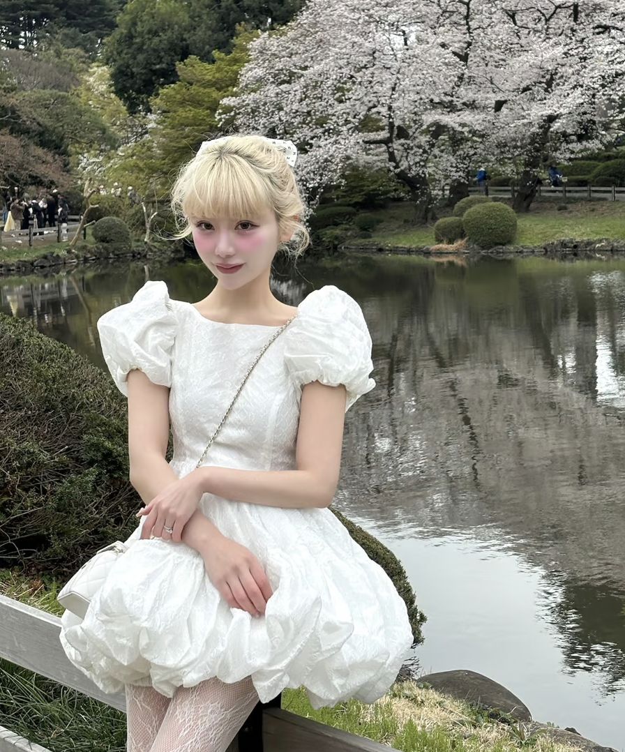 Flower petal jacquard balloon one-piece | ファッション通販サイト NUGU