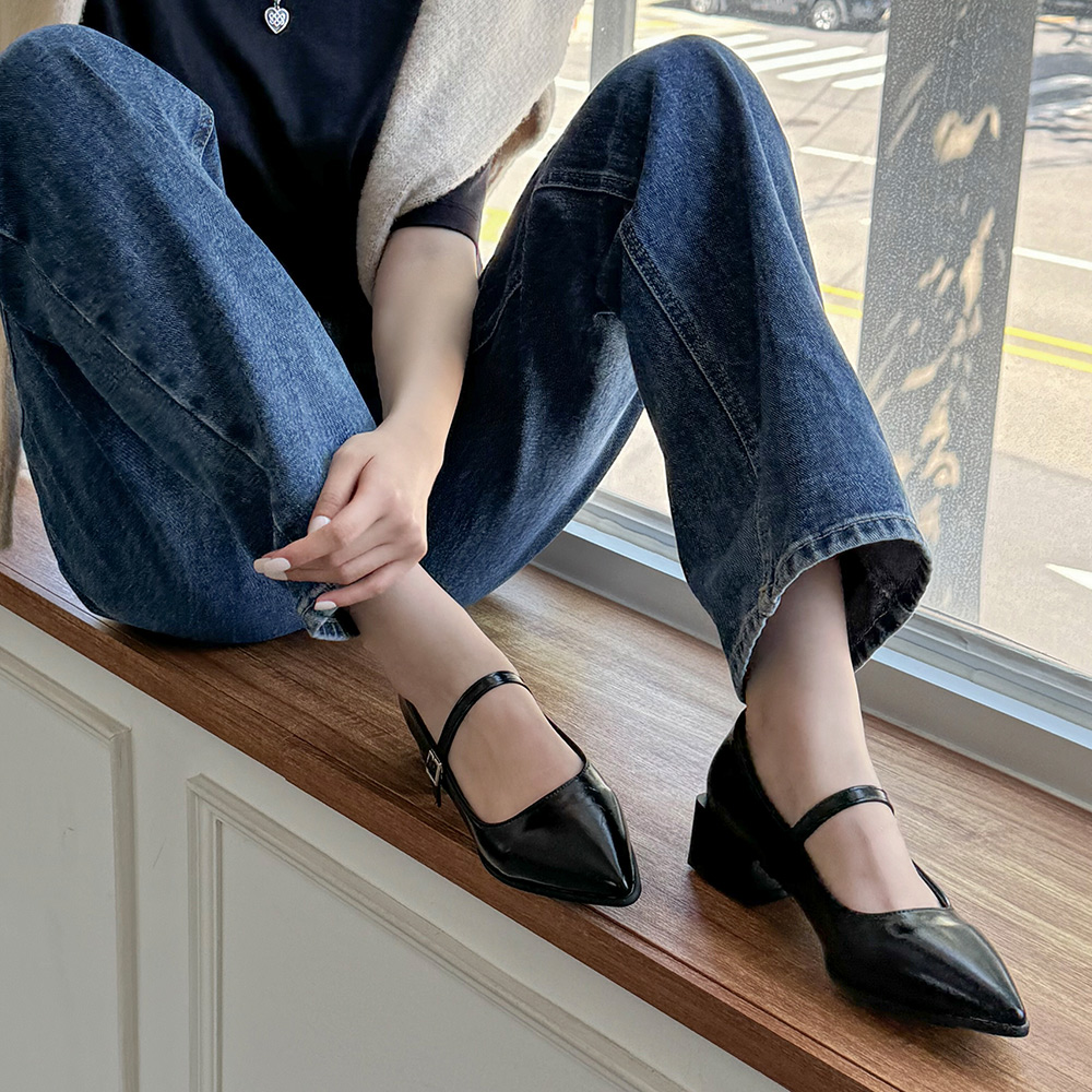 ポインテッドトゥ厚底メリージェーン | ファッション通販サイト NUGU