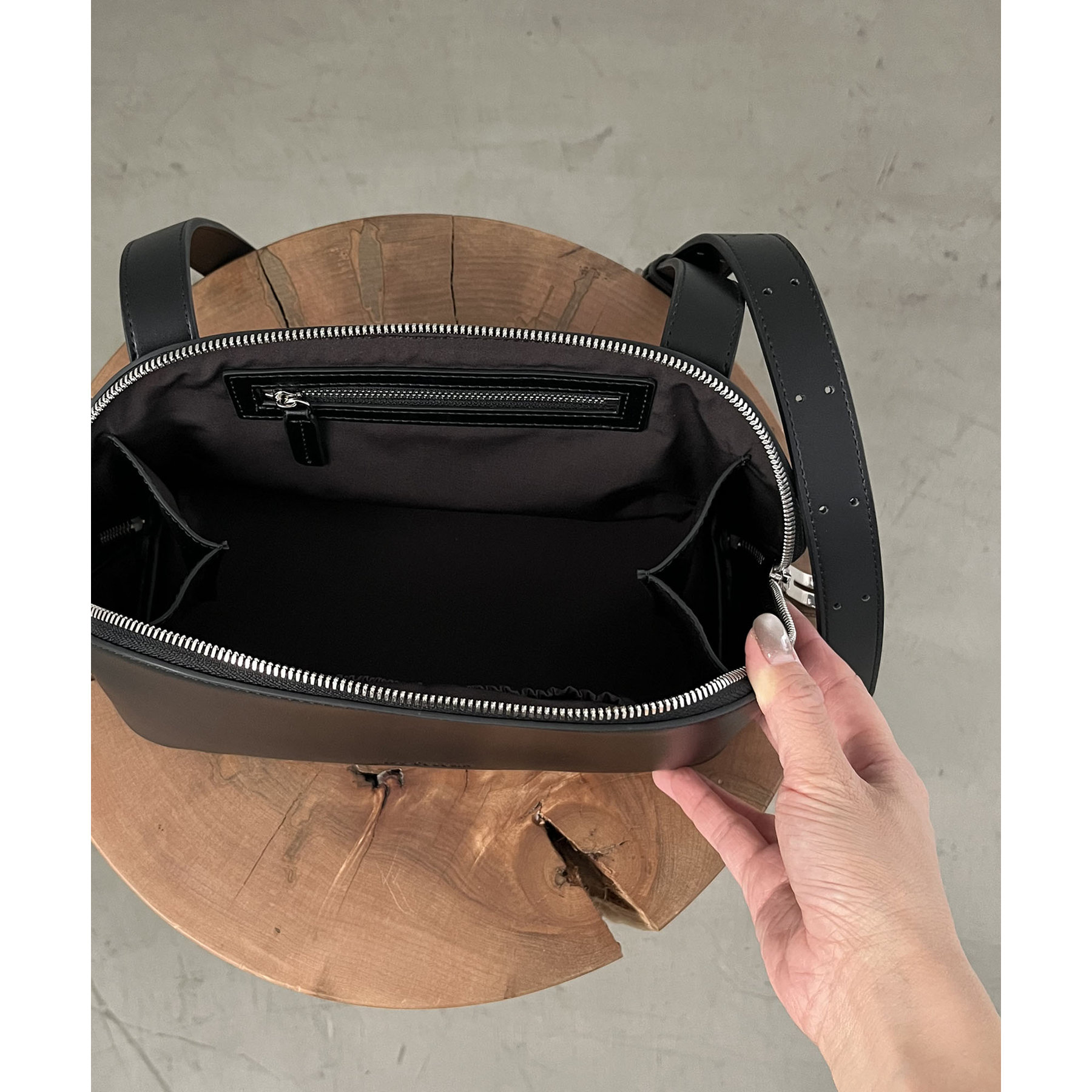 ADD CULUMN/アドカラム〉FIGRE ボディバッグ | ファッション通販サイト