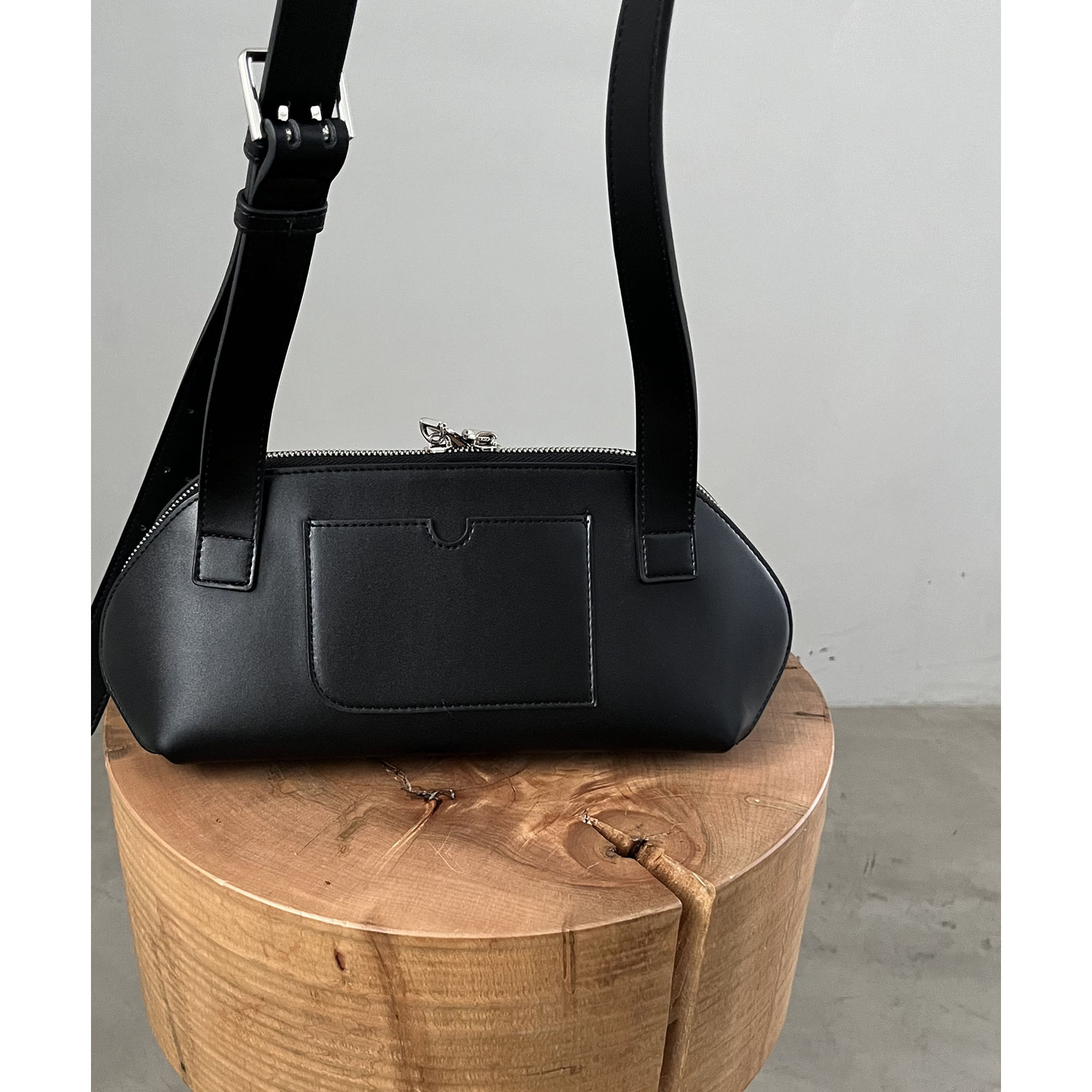 ADD CULUMN/アドカラム〉FIGRE ボディバッグ | ファッション通販サイト